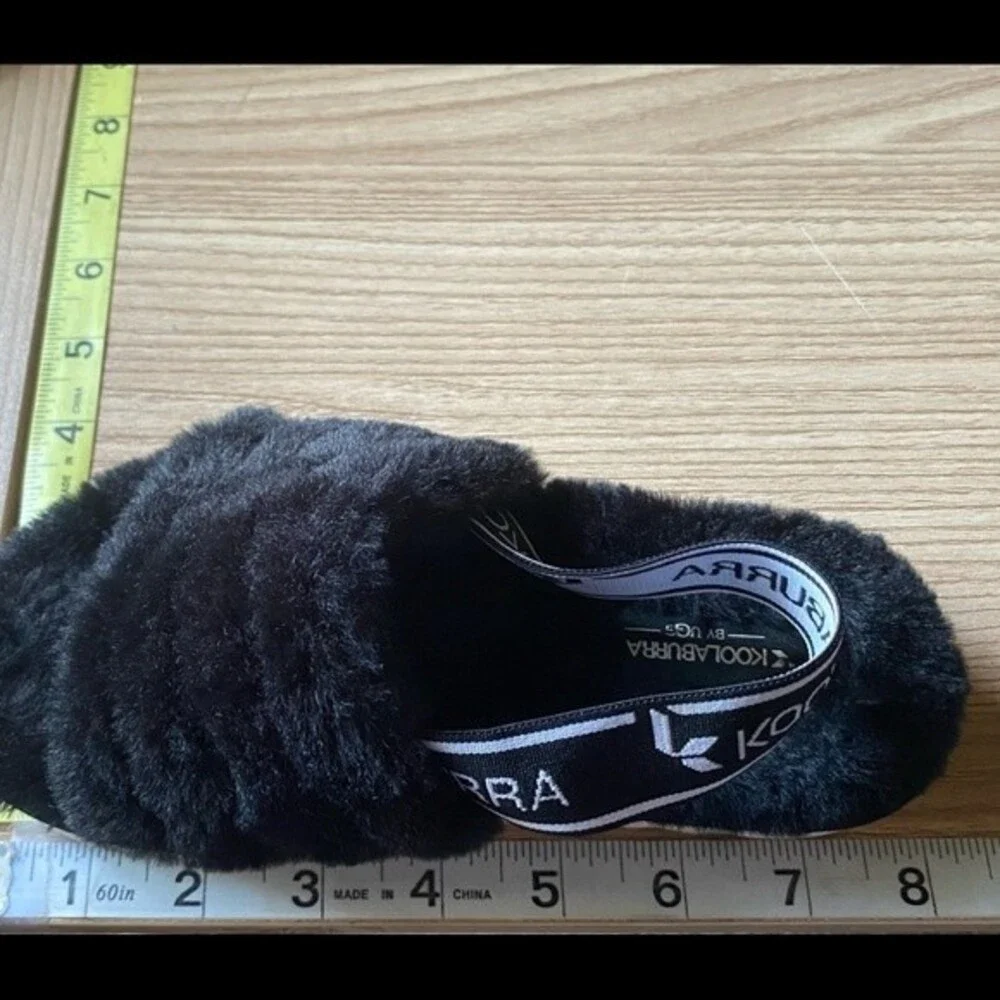 UGG black Koolaburra fuzzy Fuzz’n Slide Logo Slipper Kid Child Shoes 12 2